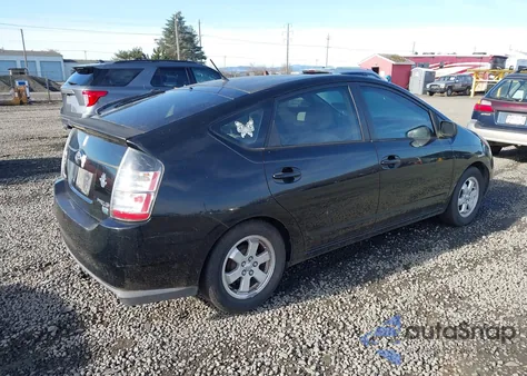 2005 Toyota Prius z USA, uszkodzony, nr VIN JTDKB22U853057566